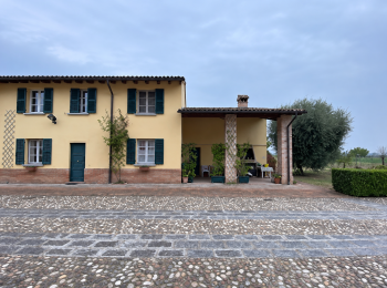 Facciata di casa raddrizzata (2)